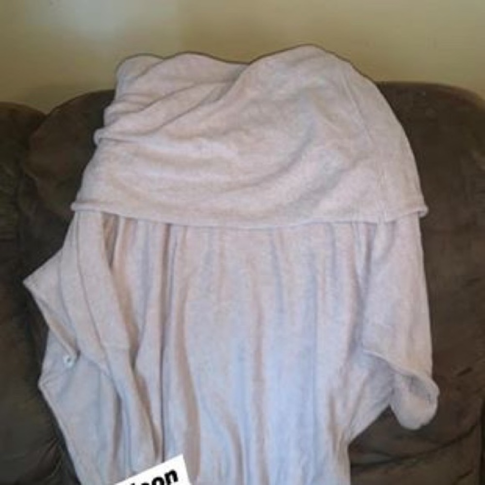 Shirt with scarf